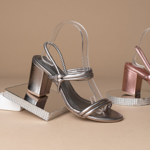 115002 VIAMARTE SANDALIA DE TIRAS TACON 6 CMS GRAFITO METALIZADO