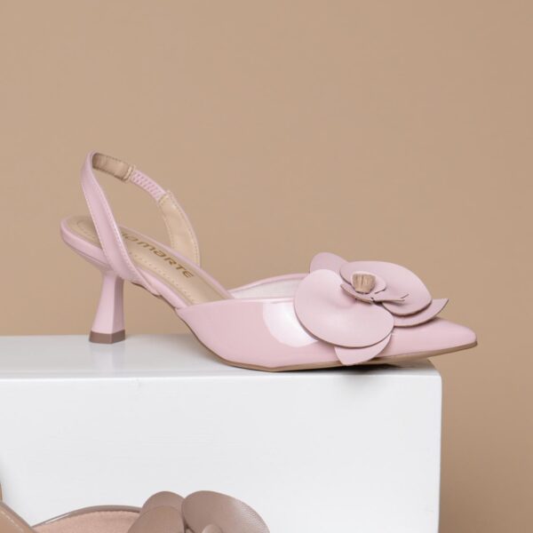 168006 VIAMARTE ZAPATO DESTALONADO DE PUNTA FLOR TACON 6 CMS ROSA VERNIZ