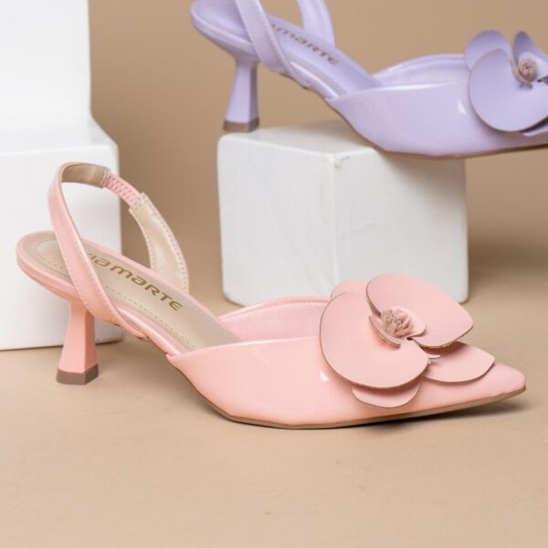 168006 VIAMARTE ZAPATO DESTALONADO DE PUNTA FLOR TACON 6 CMS CORAL VERNIZ